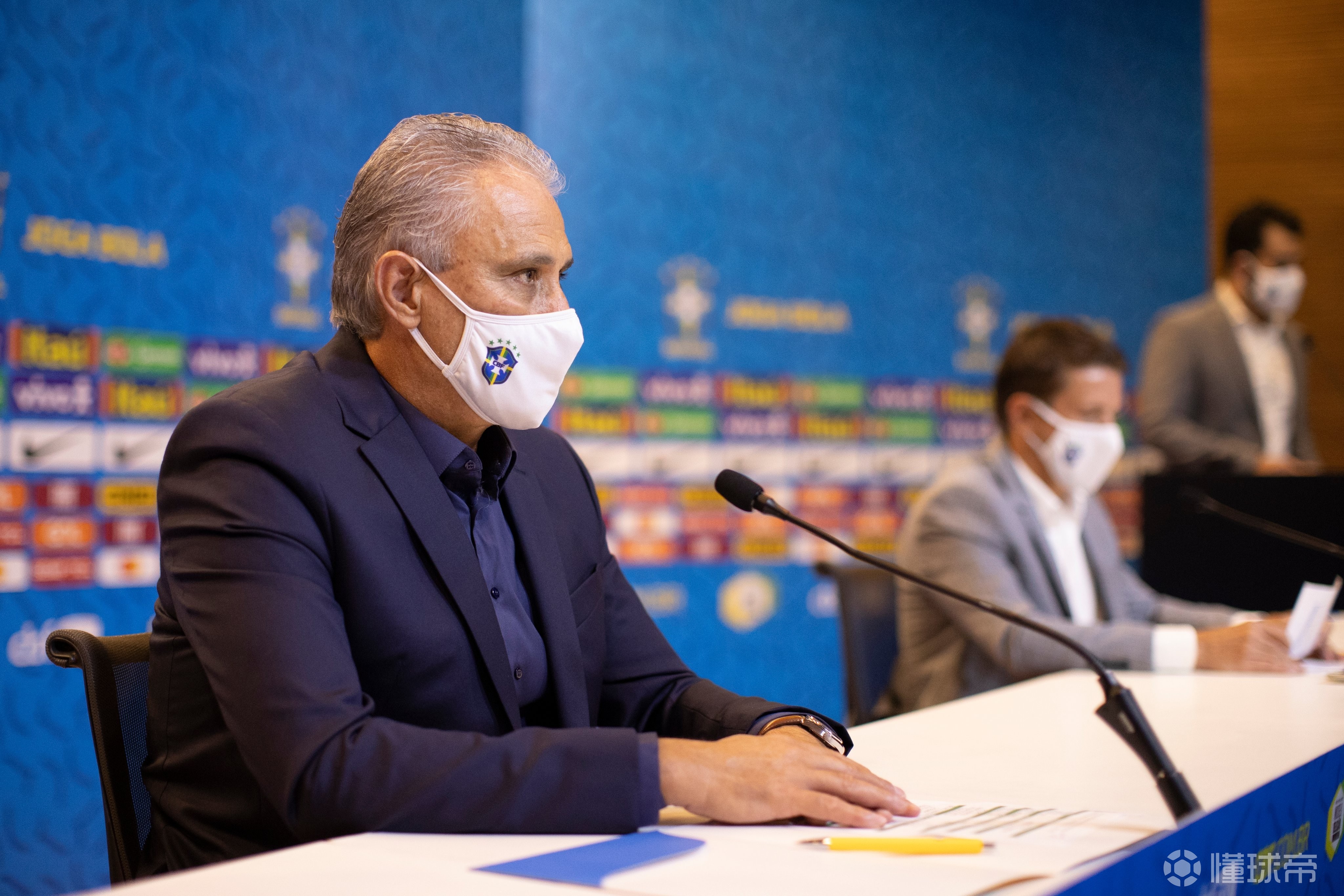 赛后世预赛传出新动向;巴西国家队完成体检;高层表态——底气十足;更衣室氛围转暖(巴西国家队公布2024年9月份世预赛大名单) 赛后世预赛传出新动向;巴西国家队完成体检;高层表态——底气十足;更衣室氛围转暖(巴西国家队公布2024年9月份世预赛大名单)